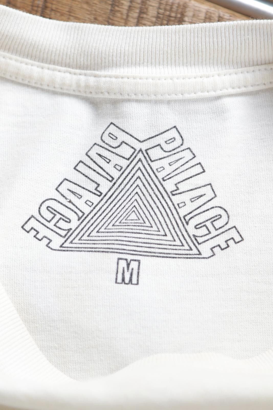 Palace 2015' Palace BMW E30 M3 T-Shirt Size US M / EU 48-50 / 2 - 10 Thumbnail