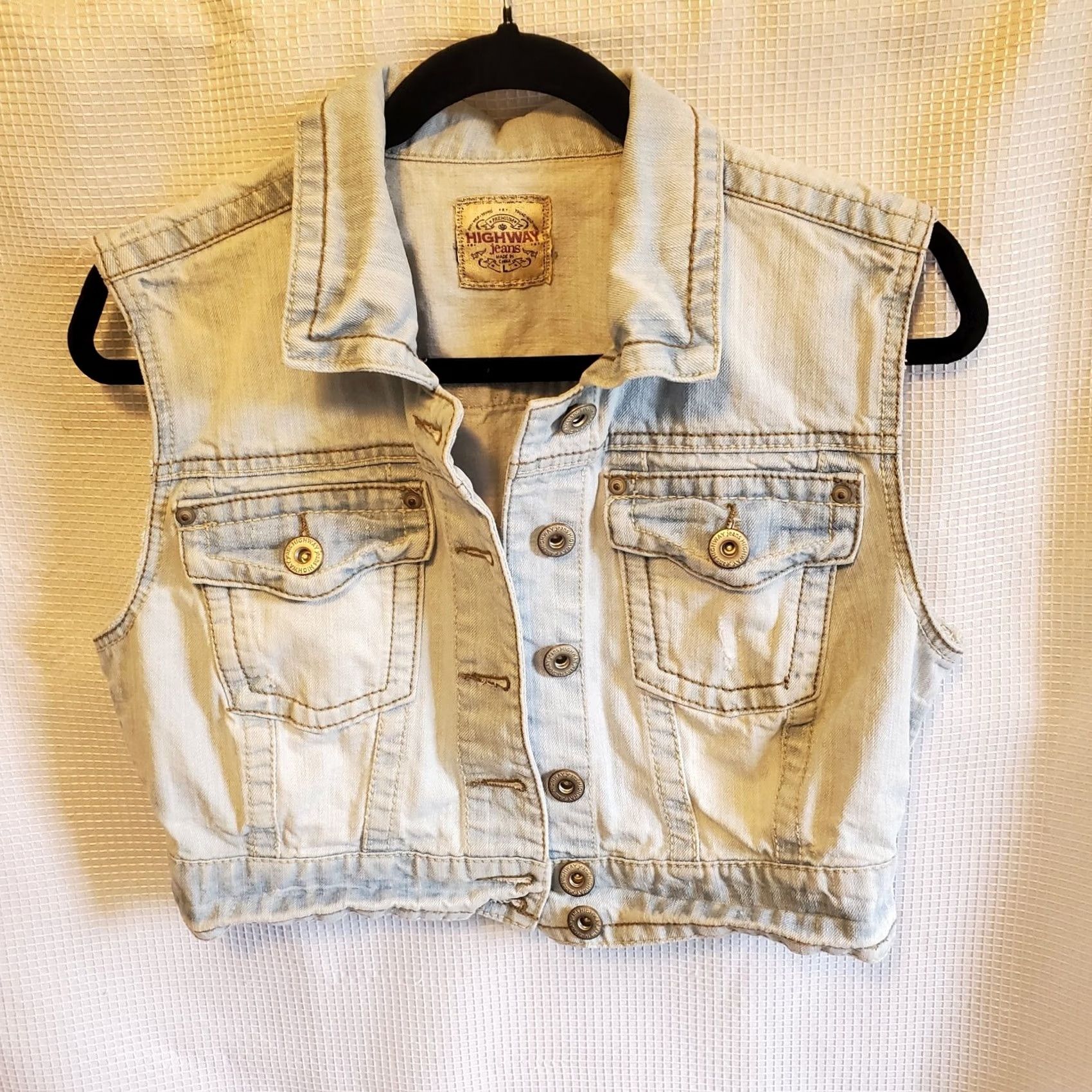 Denime Highway Jeans Womens Large Light Washed Denim Crop Vest Biker Western 70s Vtg Size 36" / US 14 / IT 50 - 7 Thumbnail