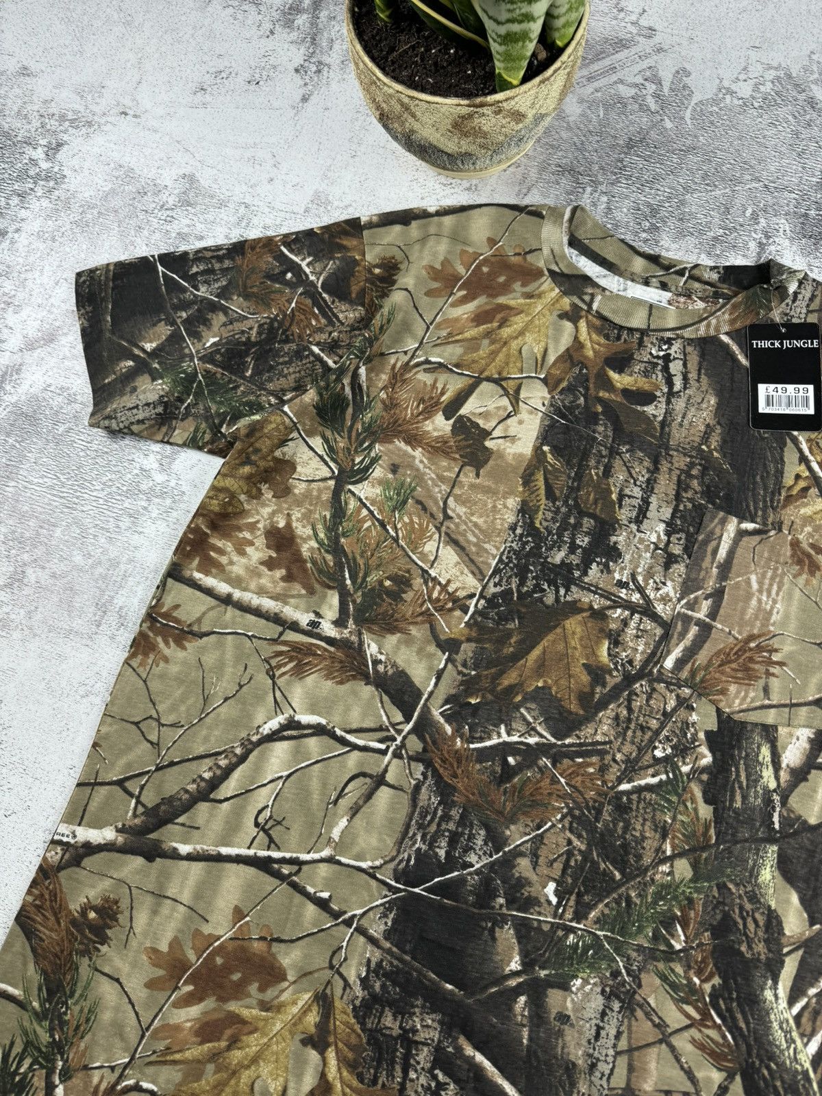 Realtree Vintage NEW Camo Realtree Thick Jungle Army Y2K T Shirt Tee Size US XXL / EU 58 / 5 - 6 Thumbnail