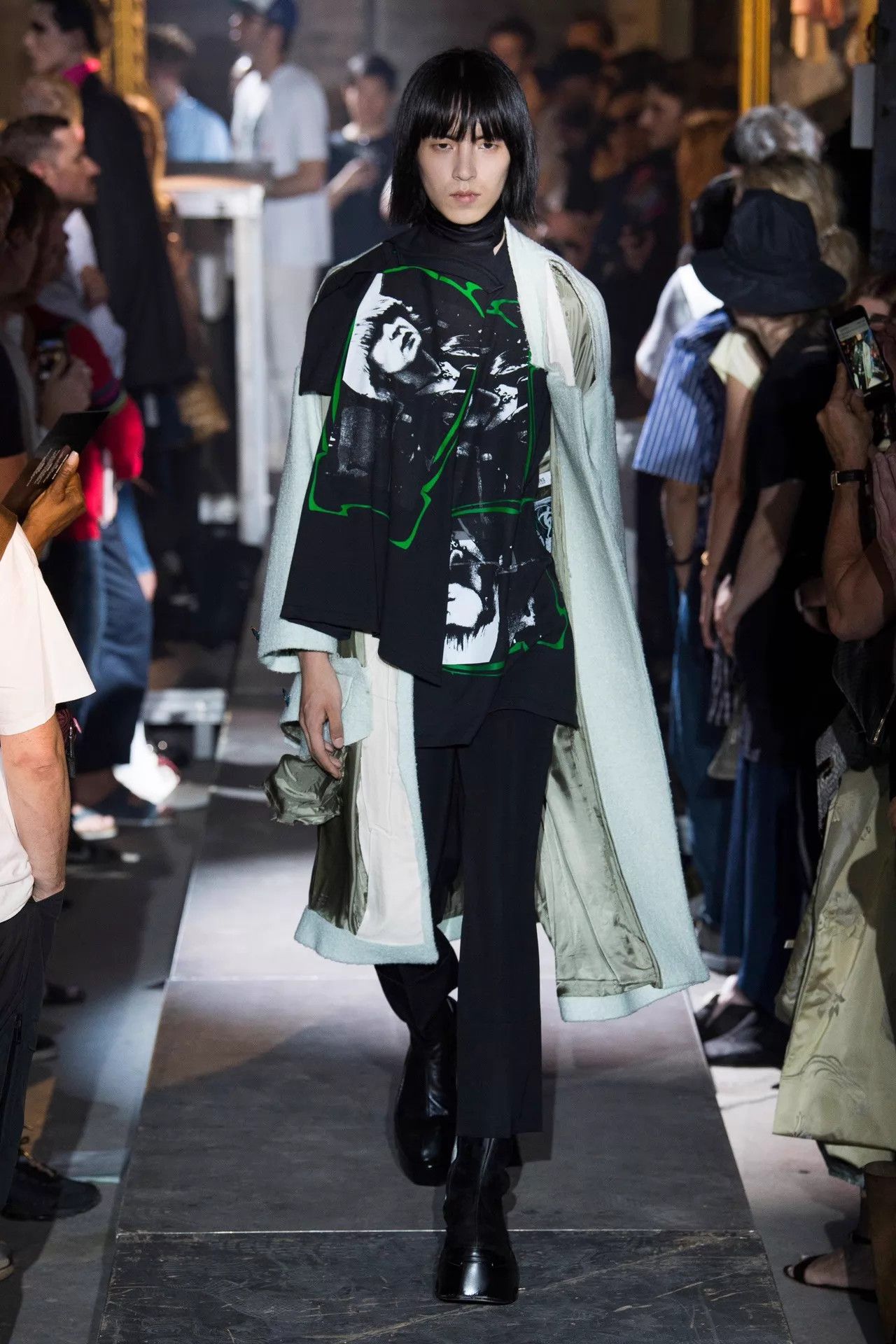 Raf Simons Raf Simons 19ss Portrait Hooded Gilet Size US M / EU 48-50 / 2 - 8 Thumbnail