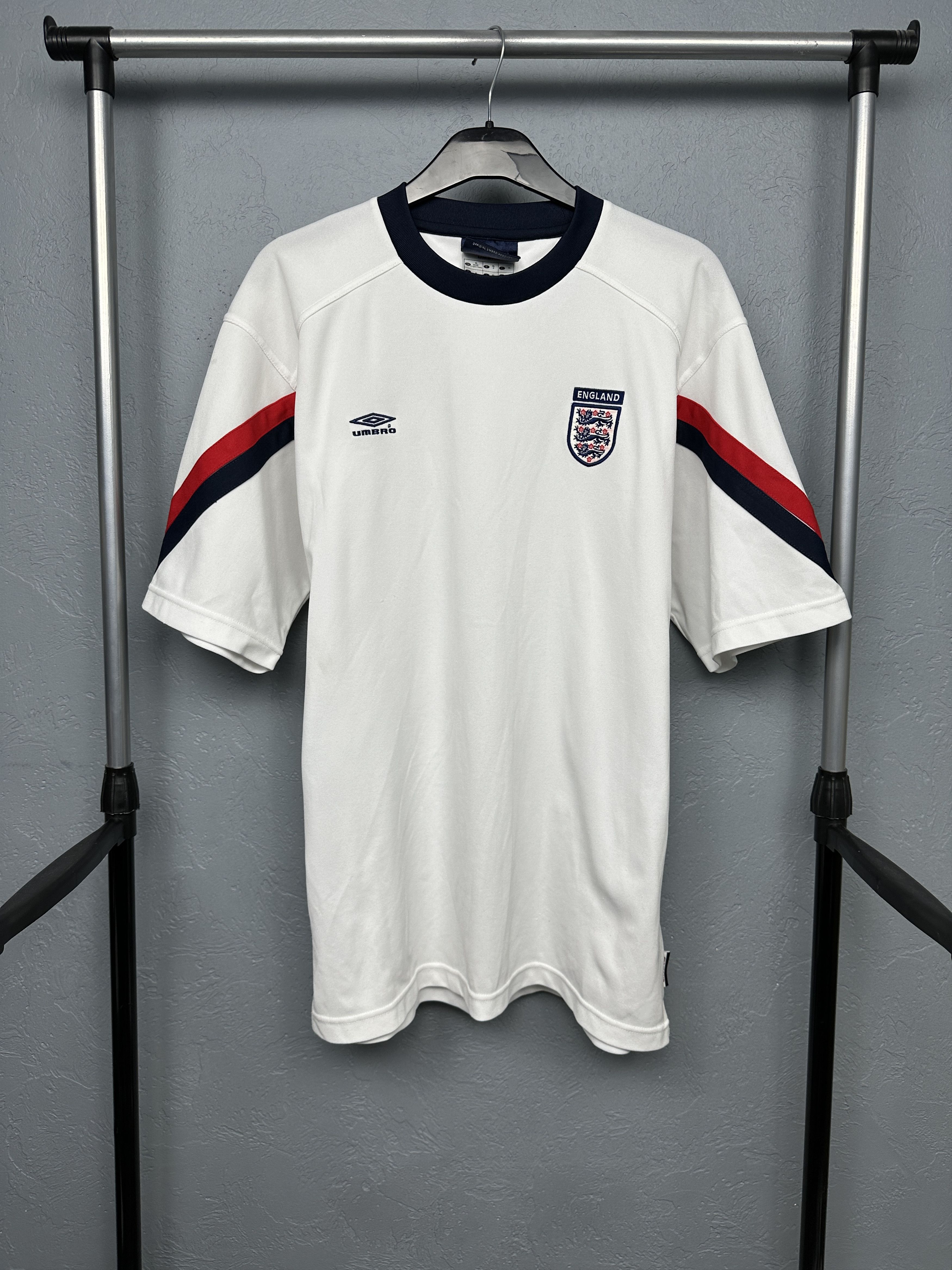 Umbro Umbro England Vintage Jersey T-Shirt Tee Size US XL / EU 56 / 4 - 1 Thumbnail