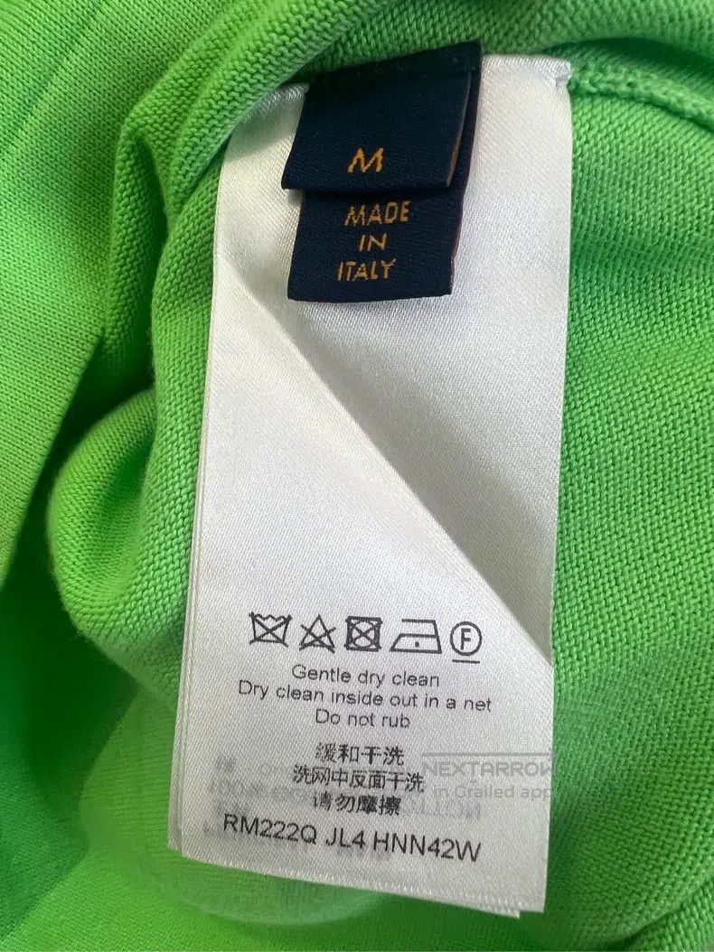 Louis Vuitton Louis Vuitton Green pin short sleeve Size US M / EU 48-50 / 2 - 6 Thumbnail
