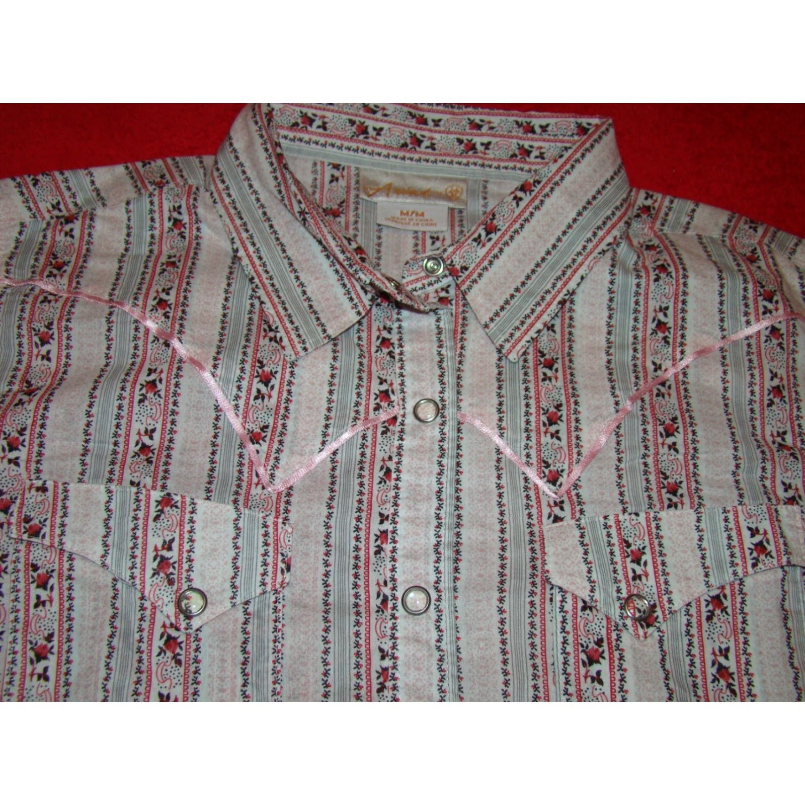 Ariat Ariat Womens Medium Snap Roses Ribbon Trim Western Long Sleeve Shirt Size M / US 6-8 / IT 42-44 - 4 Thumbnail
