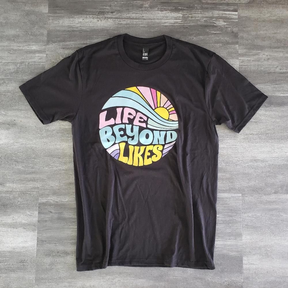 District Vision Black Life Beyond Likes Short Sleeve Size S / US 4 / IT 40 - 1 Thumbnail