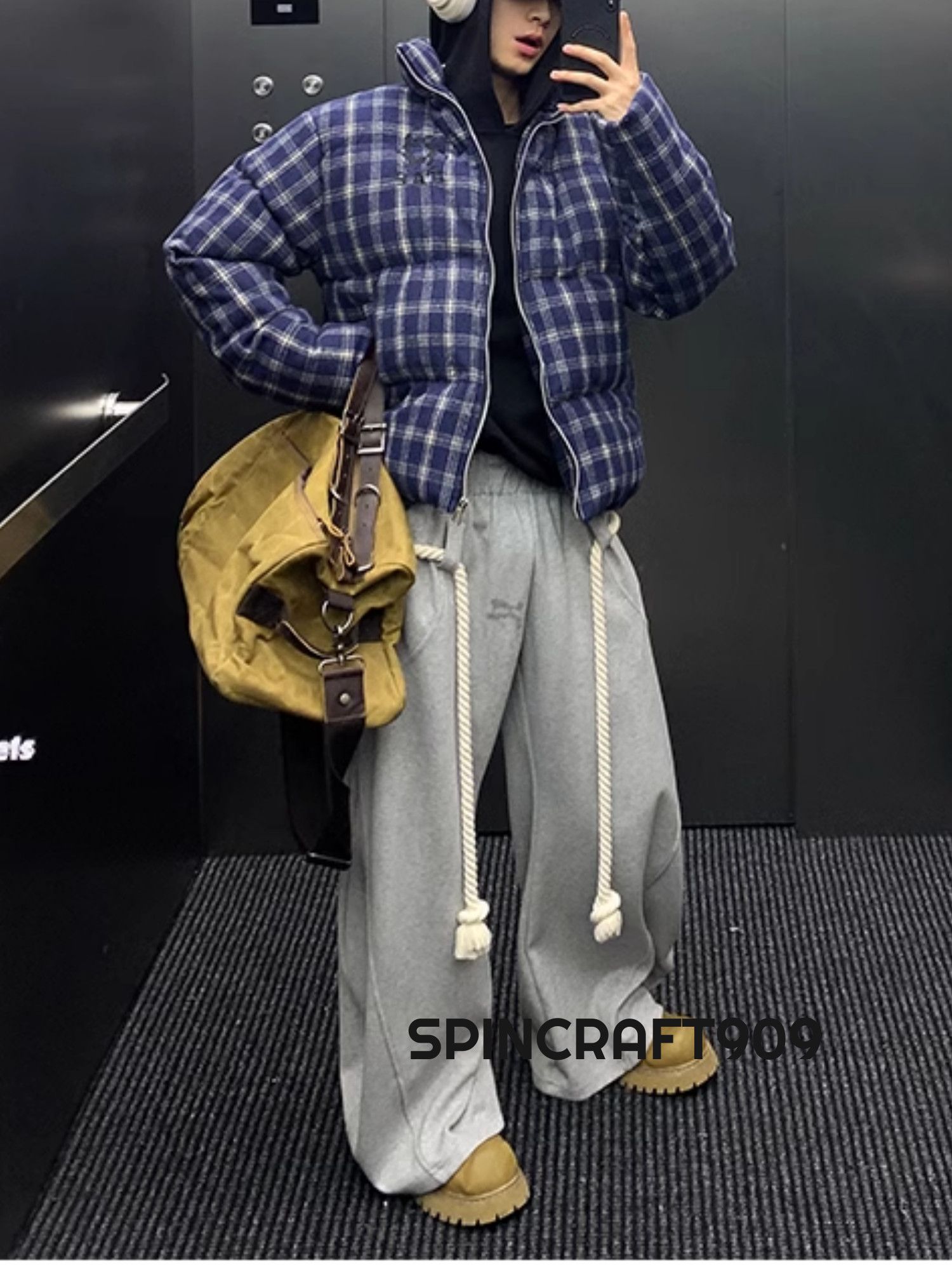 Vintage Baggy Stacked Flare Sweatpants, Loose Wide Leg Sweatpants Size US 32 / EU 48 - 4 Thumbnail