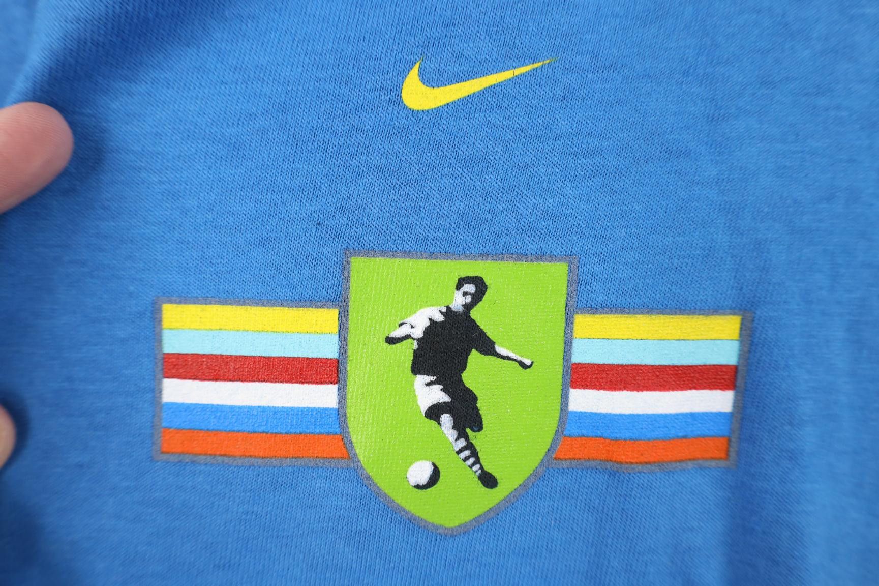 Nike Deadstock Vintage 90s Nike Center Swoosh Soccer T-Shirt USA Size US XL / EU 56 / 4 - 4 Thumbnail