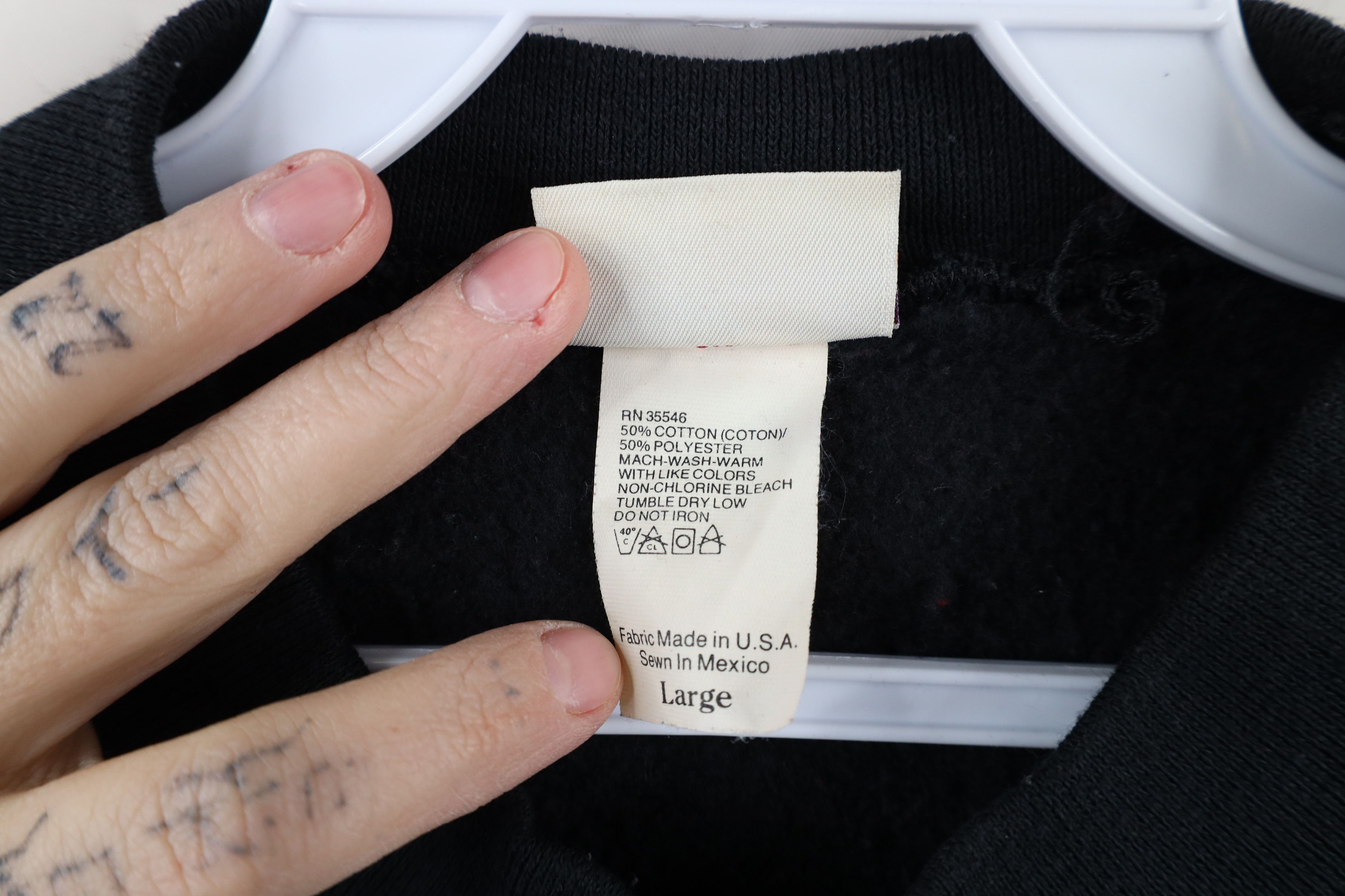 Vintage Vintage 90s Streetwear Faded Blank Crewneck Sweatshirt Black Size L / US 10 / IT 46 - 5 Thumbnail