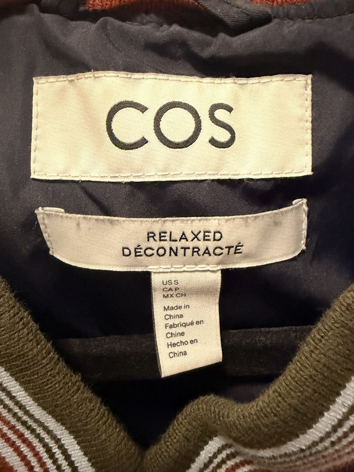 Cos COS Contrast Knit-Trim Vest Size US S / EU 44-46 / 1 - 3 Thumbnail