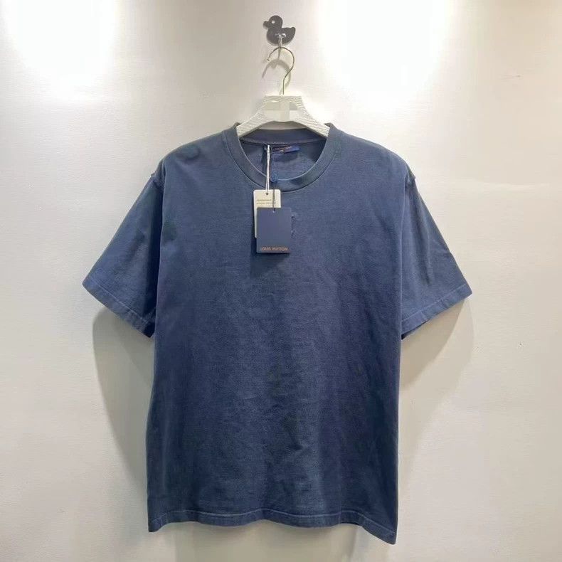 Louis Vuitton Louis Vuitton 23 New embossed short sleeves Size US XXL / EU 58 / 5 - 1 Thumbnail