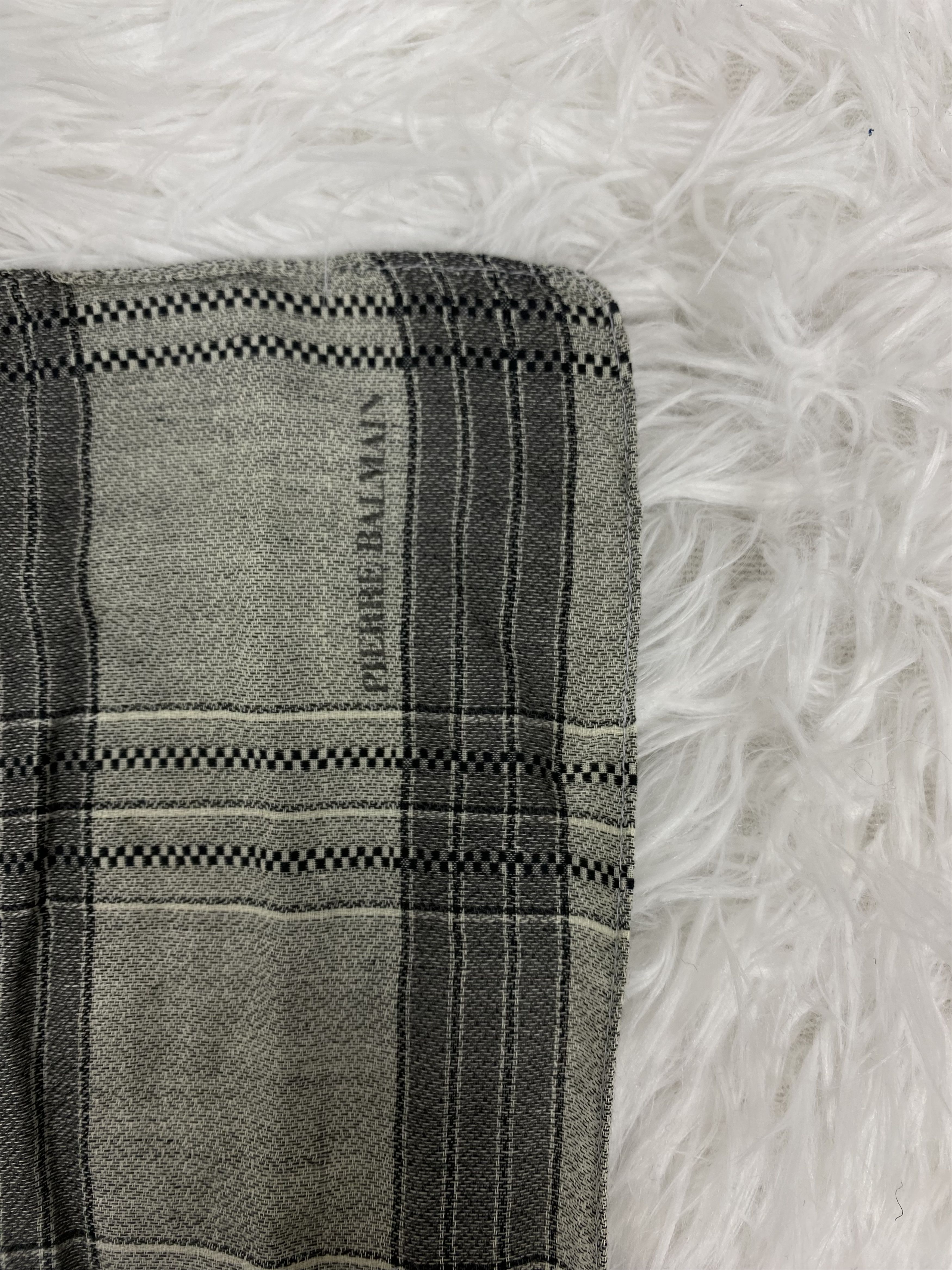 Pierre Balmain Vintage Pierre Balmain Handkerchief PH0042 Size ONE SIZE - 4 Thumbnail