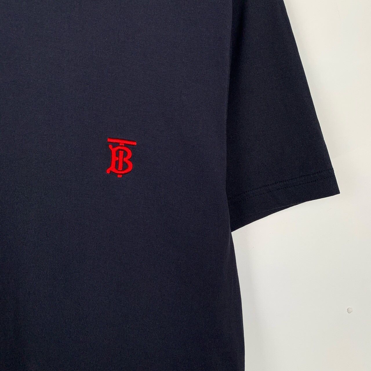 Burberry Burberry T-Shirt Dark Embroidered Cotton Tee (Size XS) Size US XS / EU 42 / 0 - 6 Thumbnail