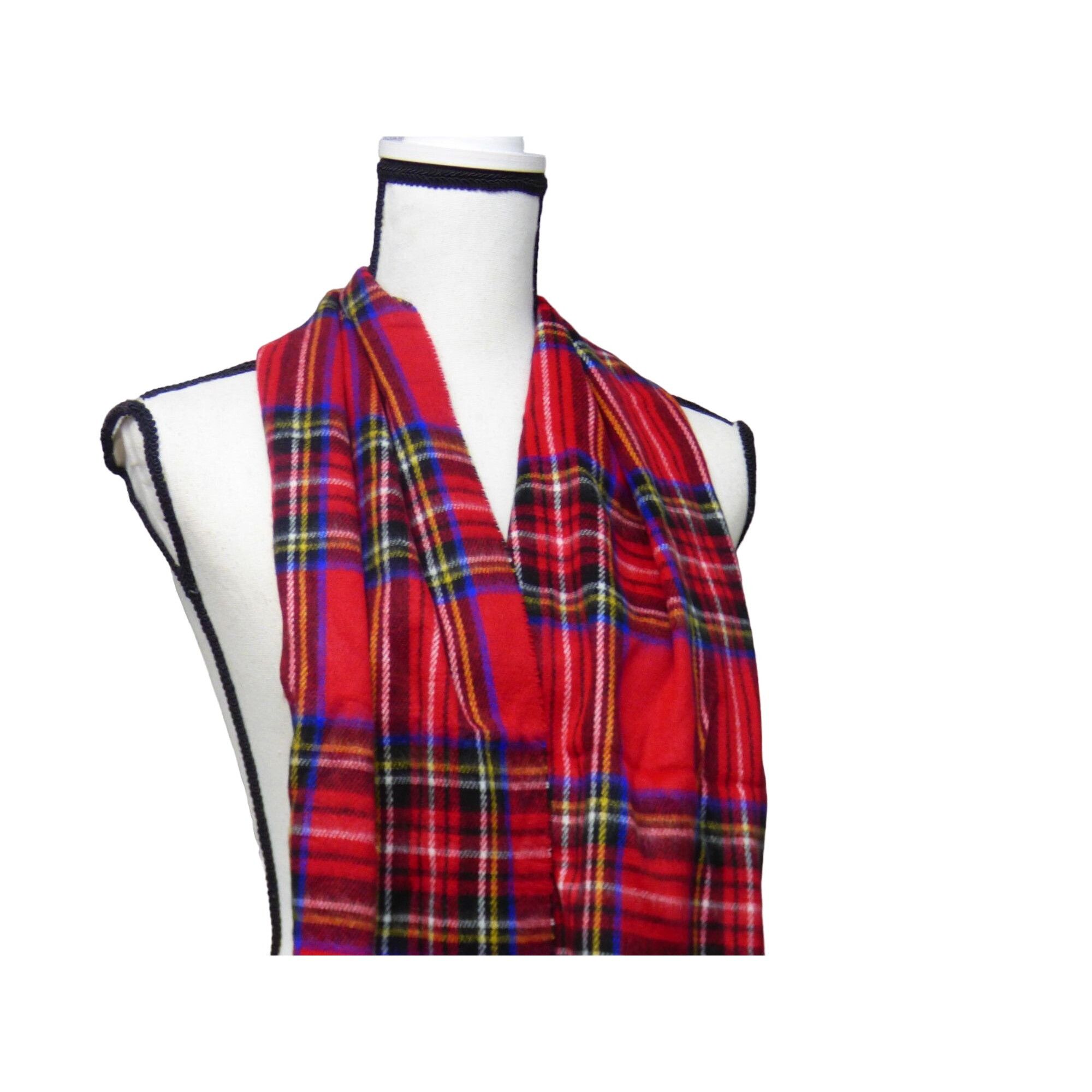 Steve Madden Steve Madden Mid Weight Plaid Pattern Muffler Scarf, 11”x 70 Size ONE SIZE - 9 Thumbnail