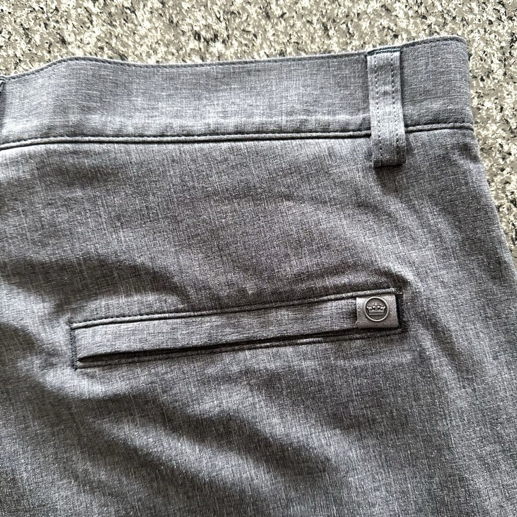 Peter Millar VINTAGE Peter Millar Shorts Men’s 38 Shackleford Performance Crown Sport Grey Size US 38 / EU 54 - 4 Thumbnail