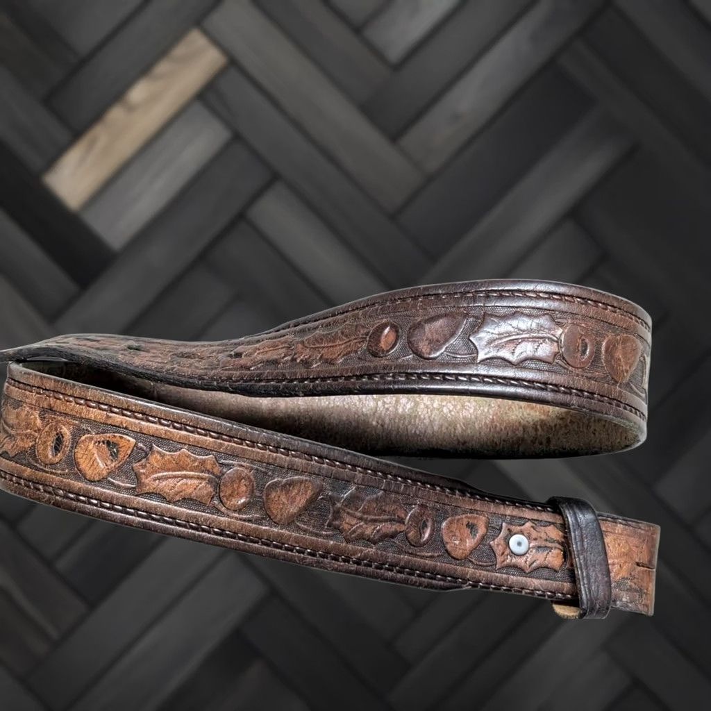 Vintage VINTAGE TOOLED bucke belt ACORNS cowhide leather 32 brown WESTERN tapered cowboy Size 32 - 1 Thumbnail