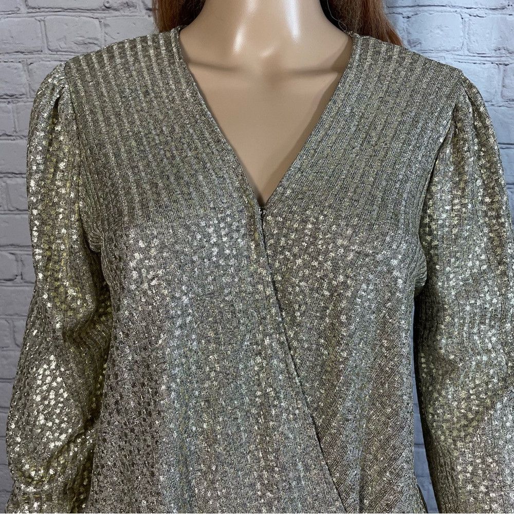 Vince Camuto NWT New $69 Vince Camuto Shimmer Metallic Gold Wrap Long Sl Size S / US 4 / IT 40 - 9 Thumbnail
