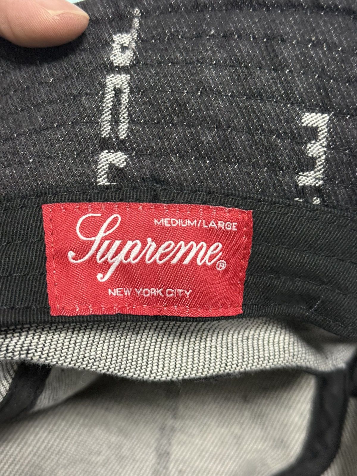 Supreme Supreme FW20 Week 6 Logo Stripe Jacquard Denim Crusher M/L Size ONE SIZE - 4 Thumbnail