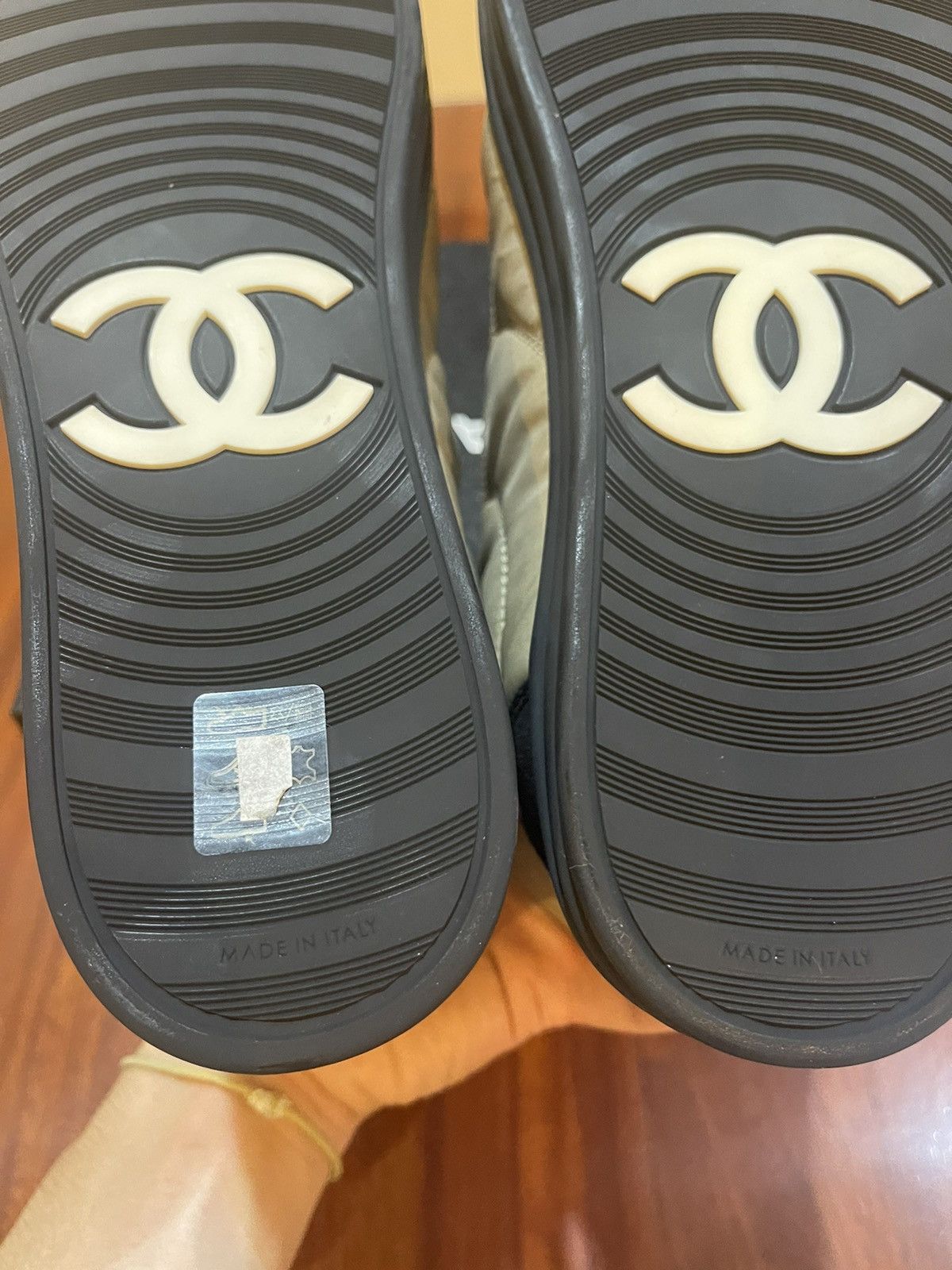 Chanel × Karl Lagerfeld Chanel Beige Black Sneakers Size US 9 / EU 42 - 7 Thumbnail