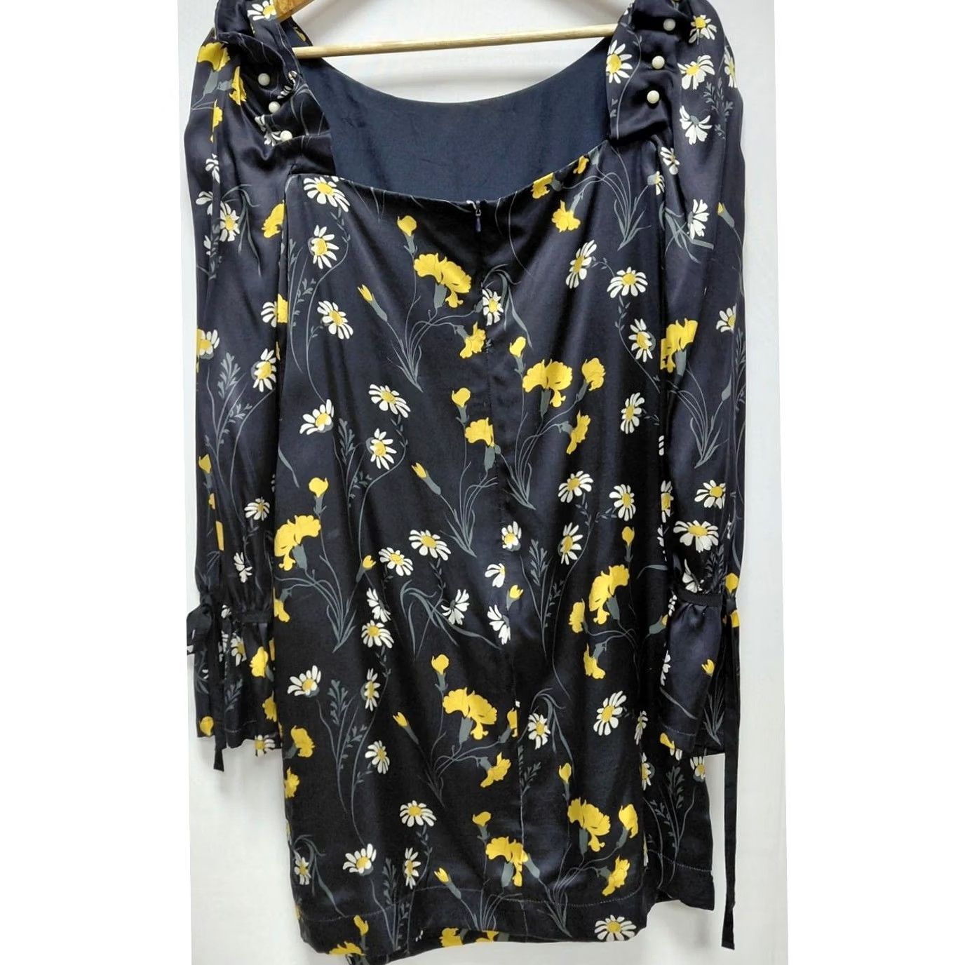MOTHER Mother of Pearl Silk Dress Black Boat Neck Knee Length Long Sleeve Size M Women’s A-Line Sheath Floral 100% Silk Button Dry Clean Only Girls? Size M / US 6-8 / IT 42-44 - 2 Thumbnail