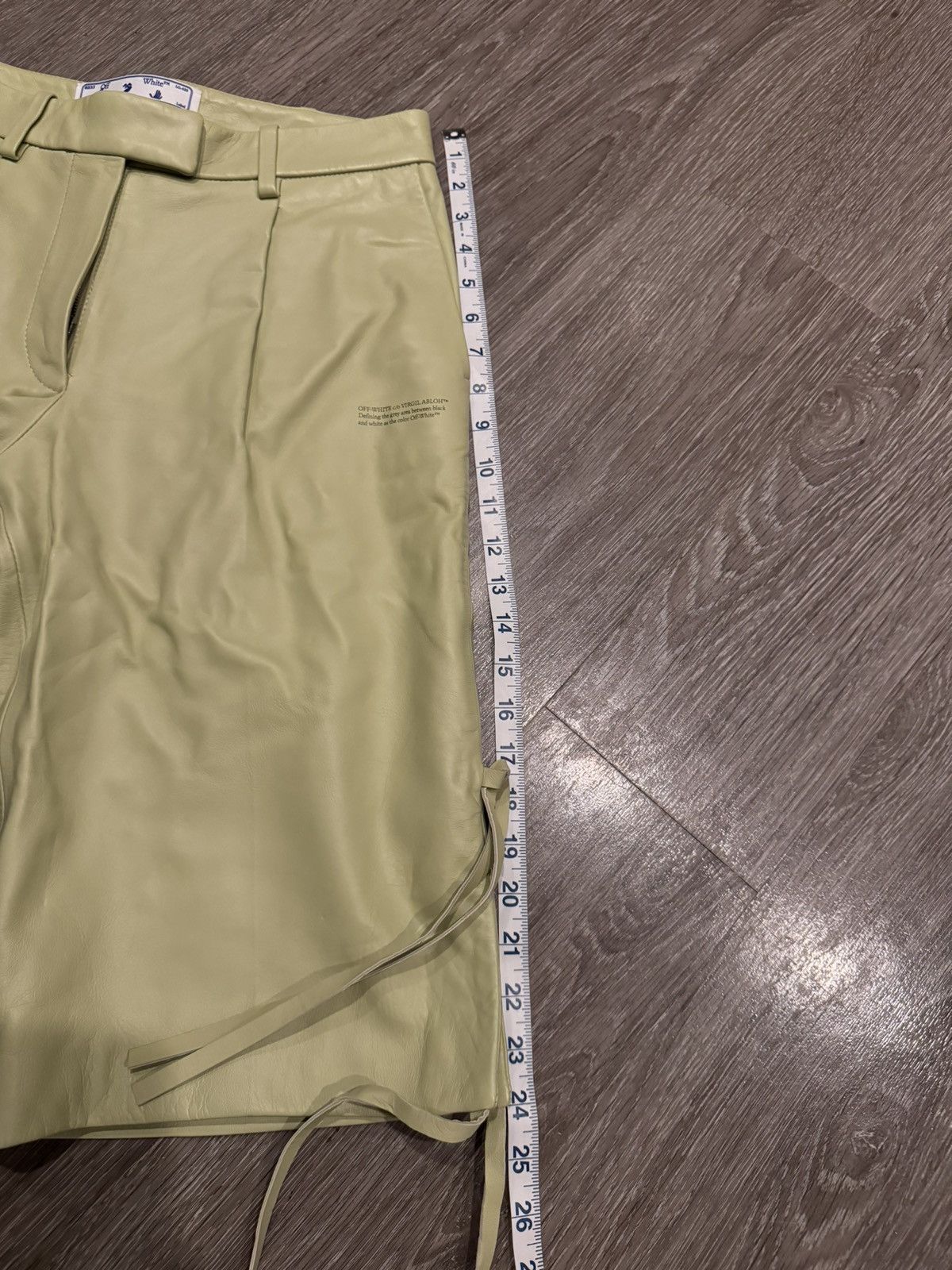 Off-White Off White 100% Leather Shorts Light Green 28-30 Size US 29 - 19 Thumbnail