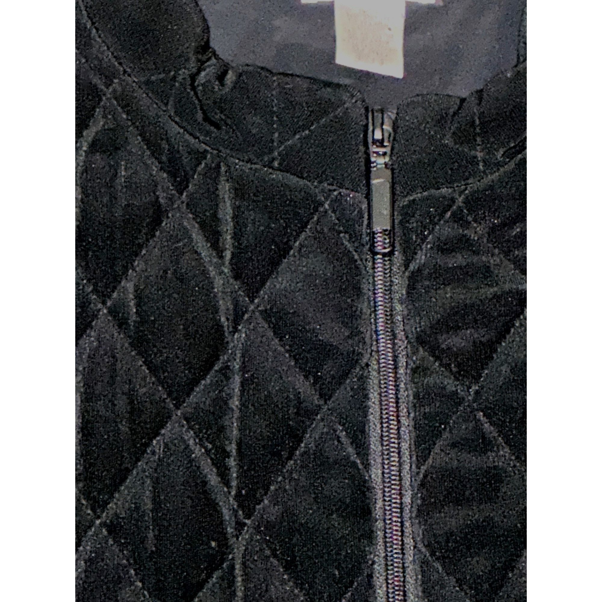 Chicos Chicos Travelers Size 3 Black Quilted Zip Front Vest Diamond Size L / US 10 / IT 46 - 11 Thumbnail