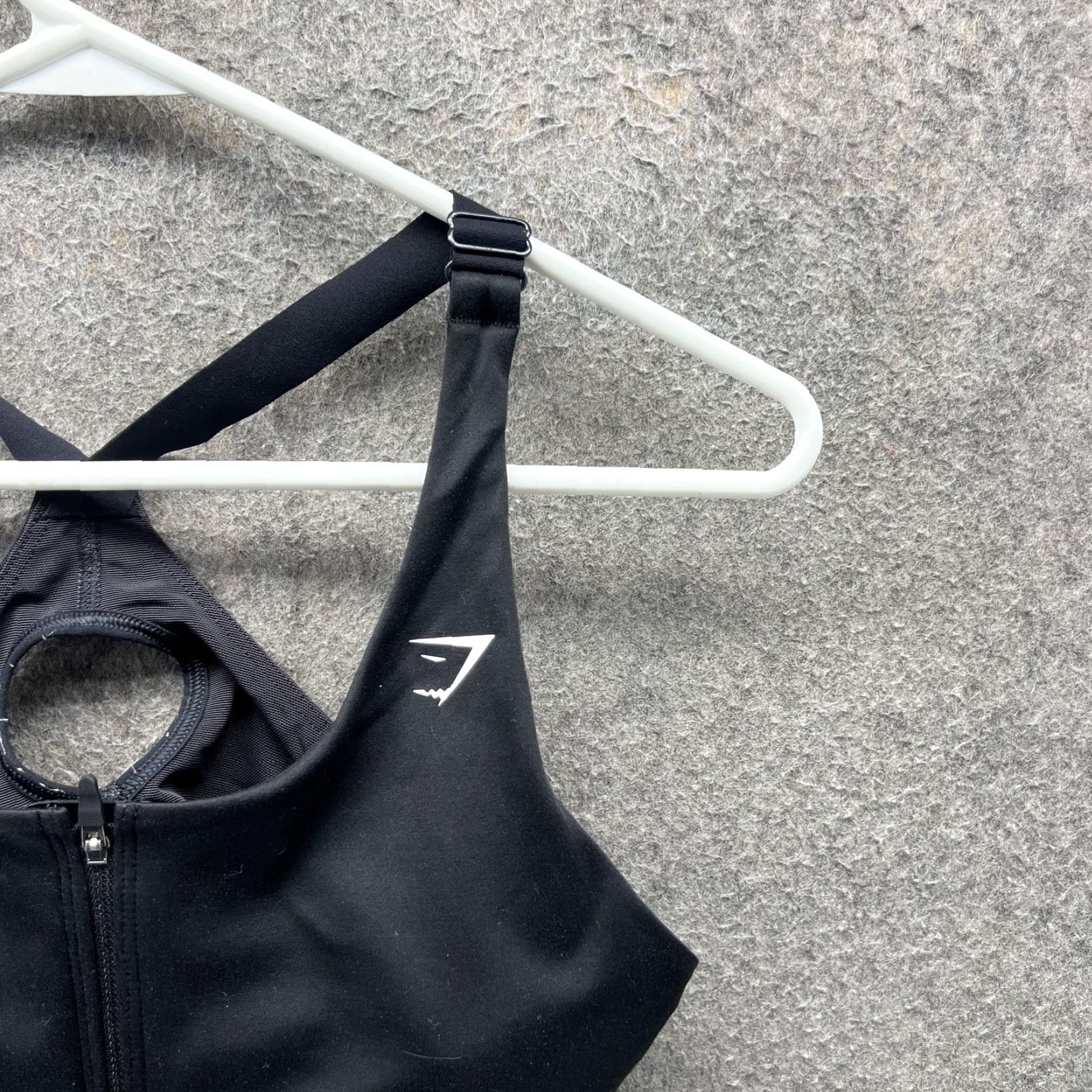 Gymshark Gymshark Sports Bra Womens Medium Black Zip Front Crossback Athletic Gym Yoga Size ONE SIZE - 5 Thumbnail