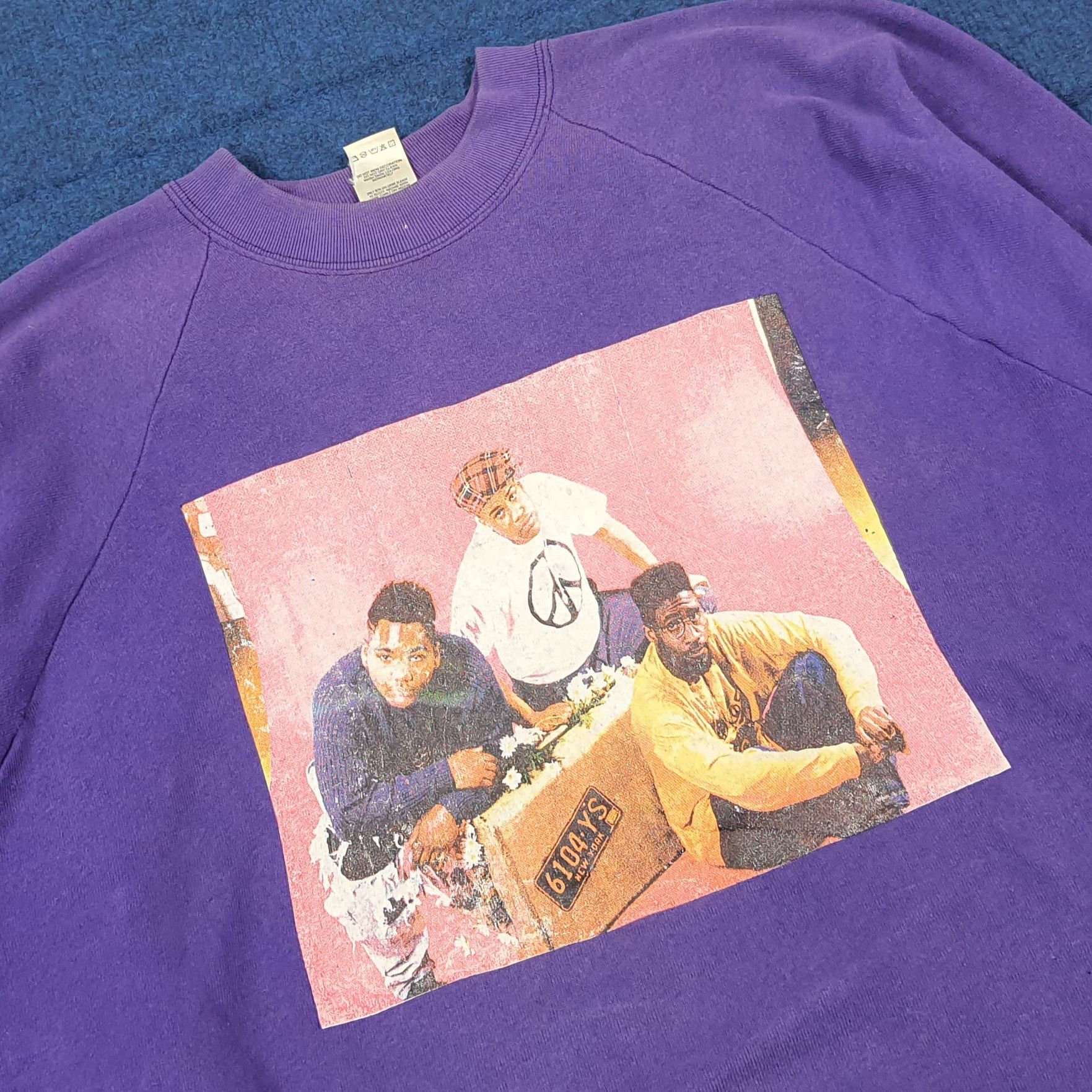 Fruit Of The Loom Vintage 90s De La Soul 3 Feet Sweatshirt C289N13 Size US XXL / EU 58 / 5 - 2 Thumbnail