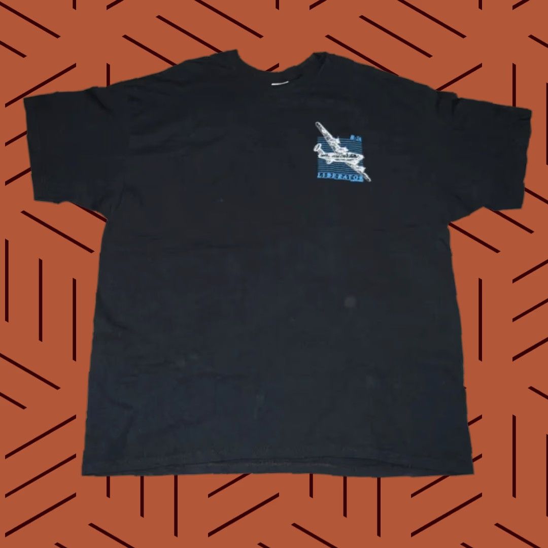 Gildan VINTAGE 90s B-24 Liberator US Military T-Shirt Men 2XL Black Cotton Bomber Flight Character Size US XXL / EU 58 / 5 - 1 Thumbnail