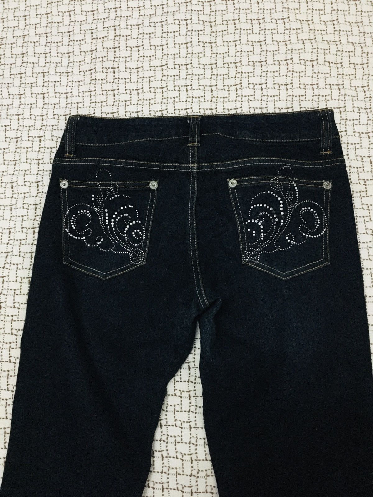 The Unbranded Brand Unbranded Flare Distressed Jeans (Y01) Size 29" - 3 Thumbnail