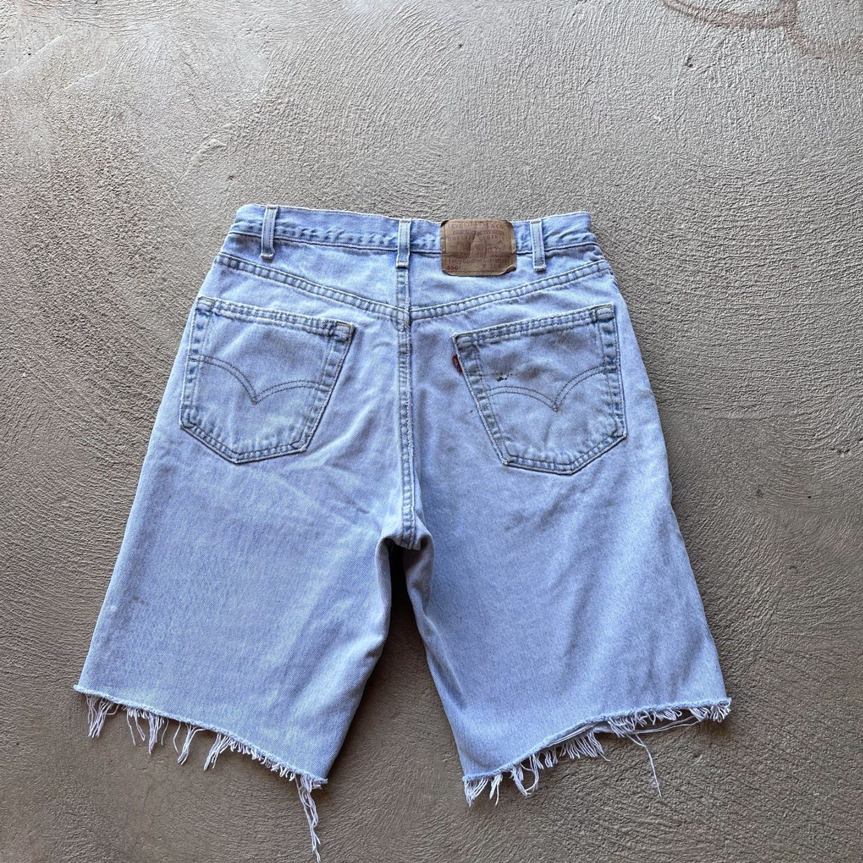 Levi's VINTAGE Levi's 550 Baggy Shorts Mens 32 Blue Denim Skater Jorts 90s Hip Hop Size US 32 / EU 48 - 5 Thumbnail