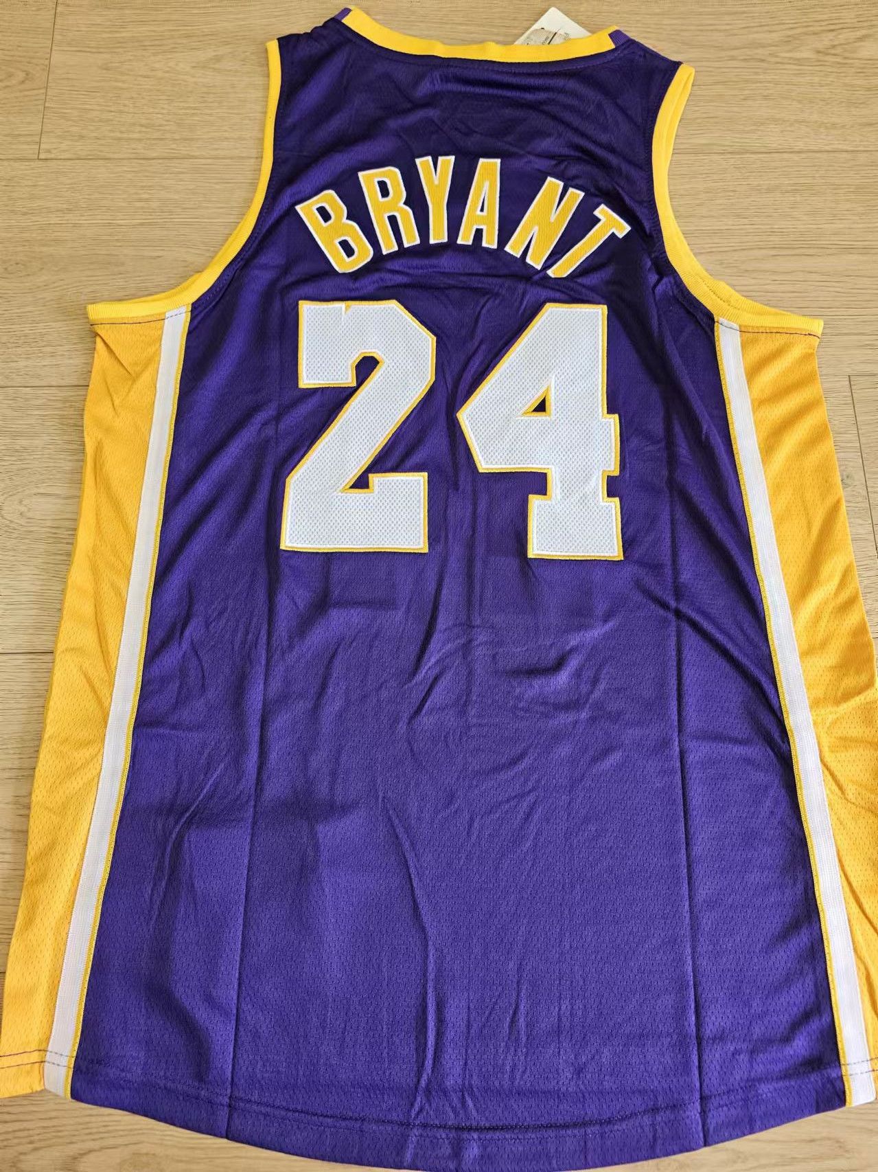 NBA 24 Kobe Bryant Jersey Purple Los Angeles Lakers Size US M / EU 48-50 / 2 - 2 Thumbnail