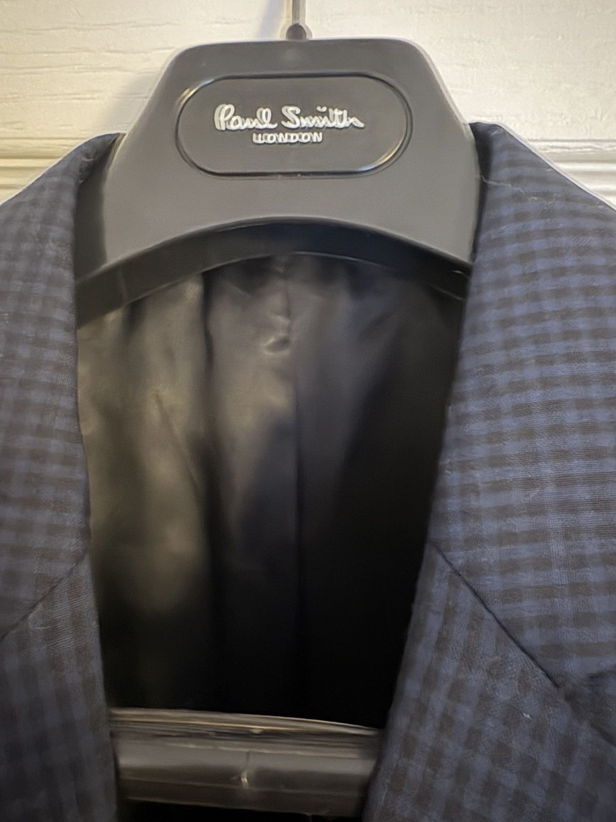 Paul Smith navy suit jacket in size 40