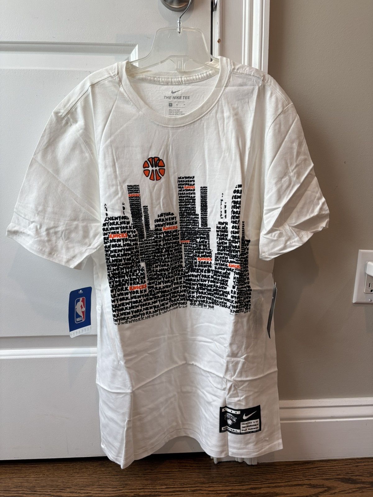 Nike Nike X Filip Pagowski Rare NY Knicks Tee Size US M / EU 48-50 / 2 - 5 Thumbnail