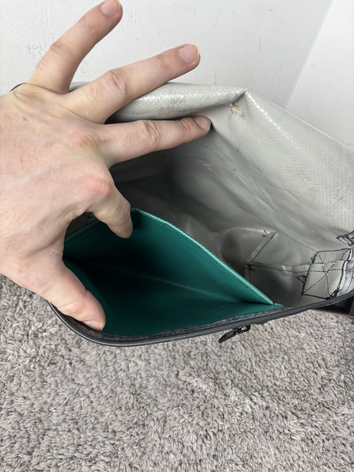 Freitag × Japanese Brand Freitag Recycled Messenger Crossbody Bag Size ONE SIZE - 19 Thumbnail