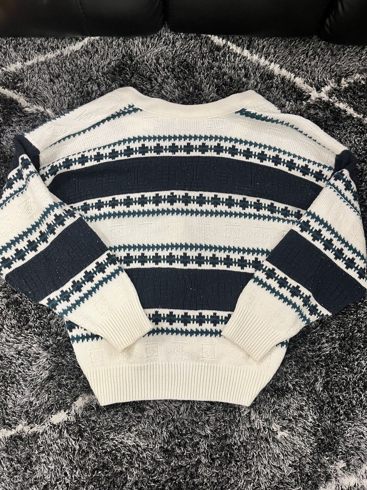 Vintage VINTAGE CARDIGAN W/ PATTERN Size US L / EU 52-54 / 3 - 2 Thumbnail