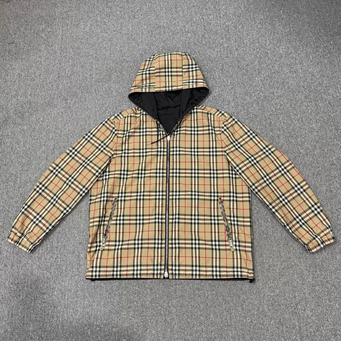 Burberry Burberry Check Double Sided Nylon Black Jacket XL 99 New Size US XL / EU 56 / 4 - 2 Thumbnail