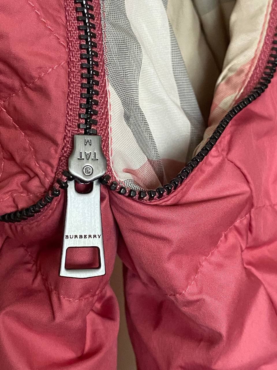 Burberry Burberry Baby Skylar Down Puffer Snowsuit Peony Rose 9M Size XXS / US 00 / IT 34 - 14 Thumbnail