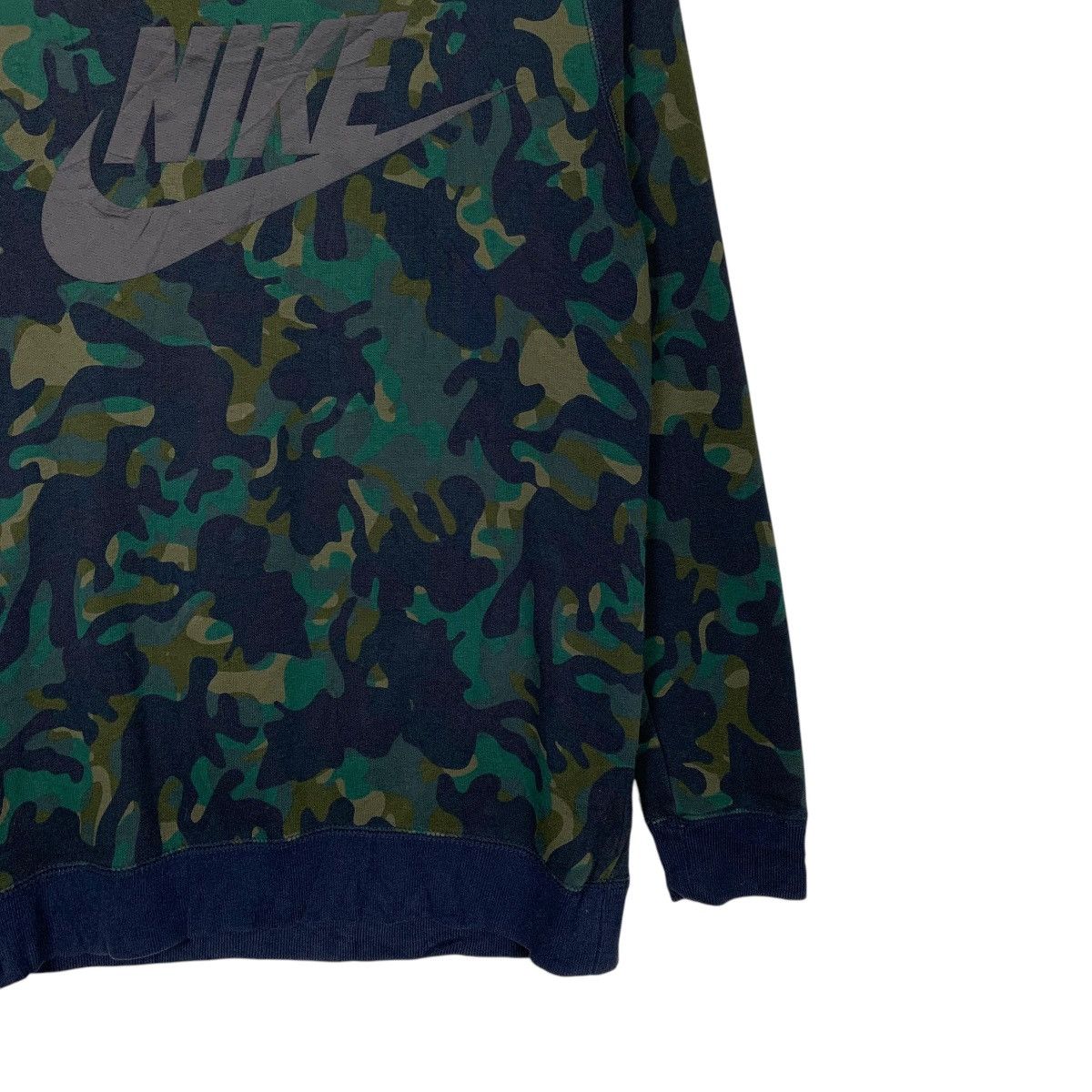 Nike Nike Camo Big Logo Sweatshirt Size S / US 4 / IT 40 - 4 Thumbnail