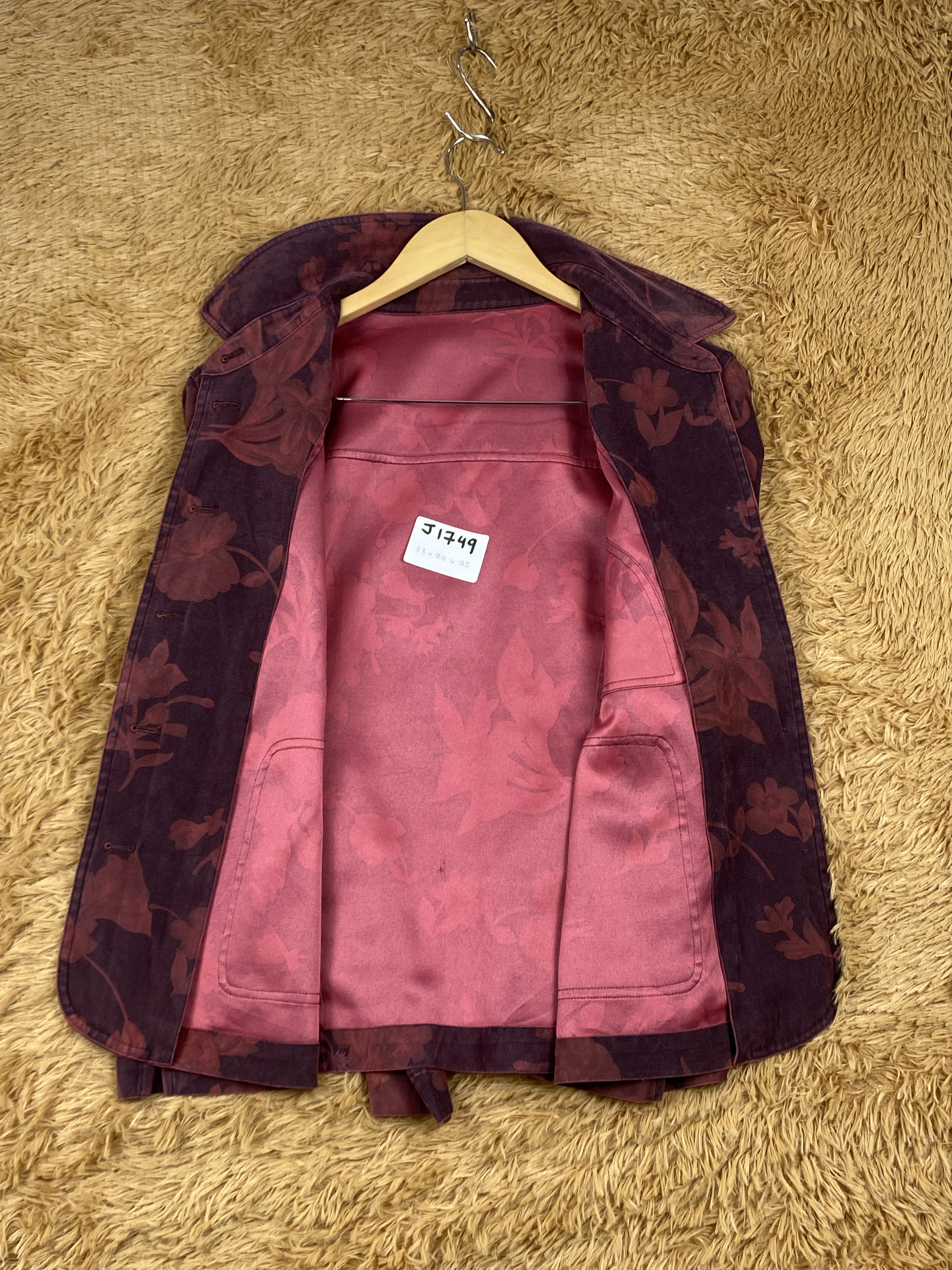 Japanese Brand Vintage Japanese Brand Floral Jacket J1749 Size US L / EU 52-54 / 3 - 6 Thumbnail