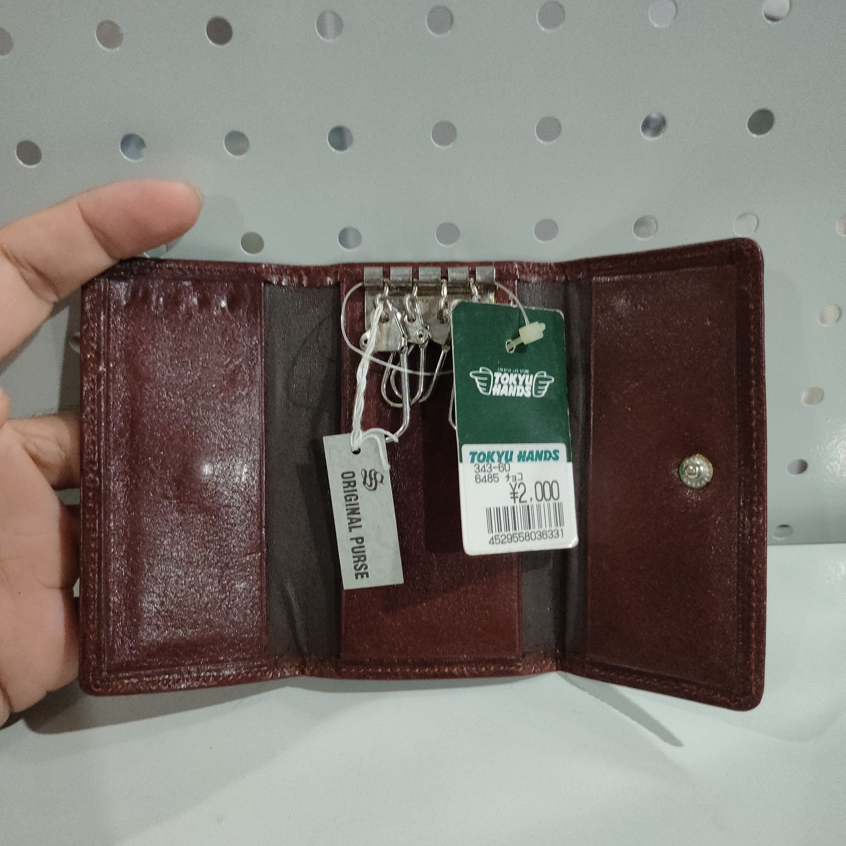 Japanese Brand 🔥Viliani Tokyo Hands key holder pouch Size ONE SIZE - 2 Thumbnail