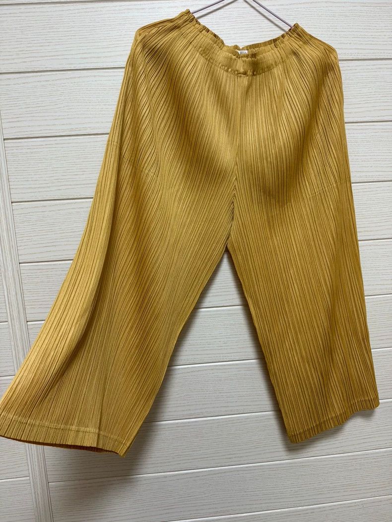 Issey Miyake issey miyake size:2 Yellow pleated pants Size 42" / US 20 - 1 Thumbnail