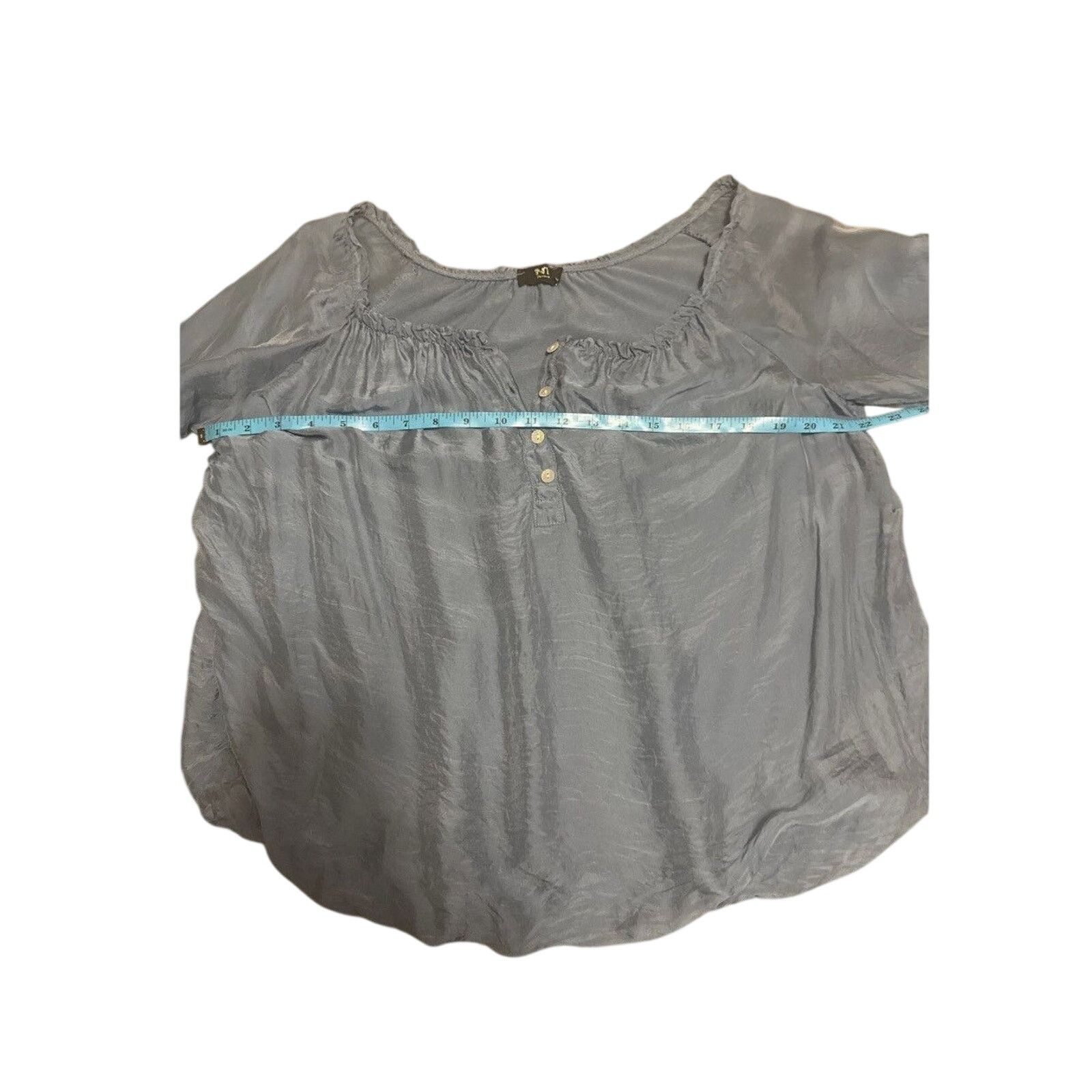 Other Blue Silk Long Sleeve Top with Pearlized Buttons Size L / US 10 / IT 46 - 6 Thumbnail