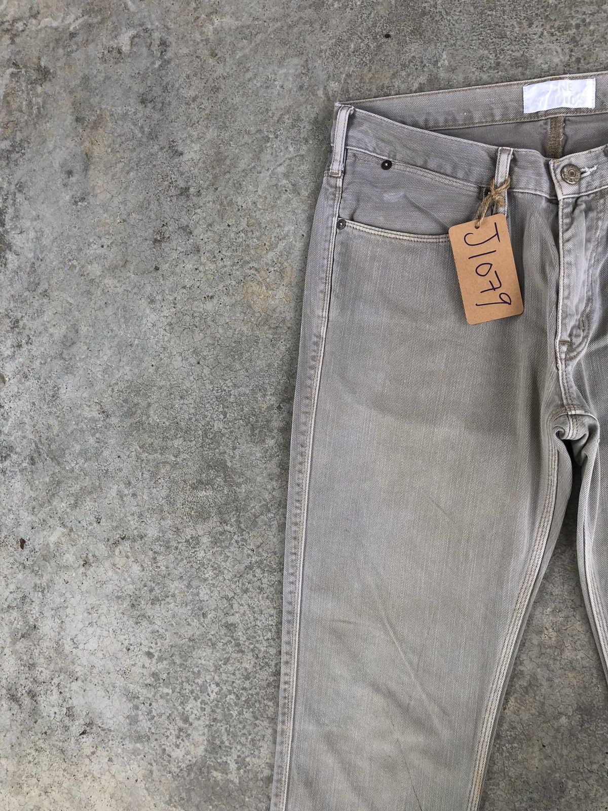 Acne Studios Acne Studio Distressed Jeans Size US 32 / EU 48 - 4 Thumbnail