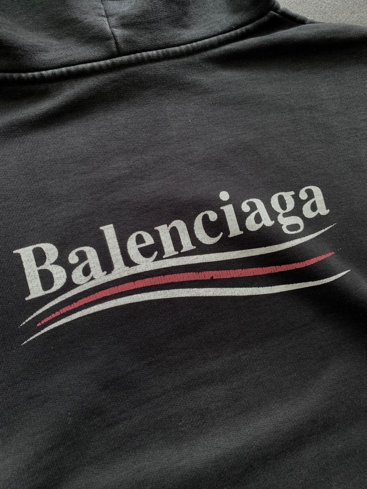 Balenciaga FREE TAX! Oversized Campaign Logo Hoodie in Black Size US M / EU 48-50 / 2 - 6 Thumbnail