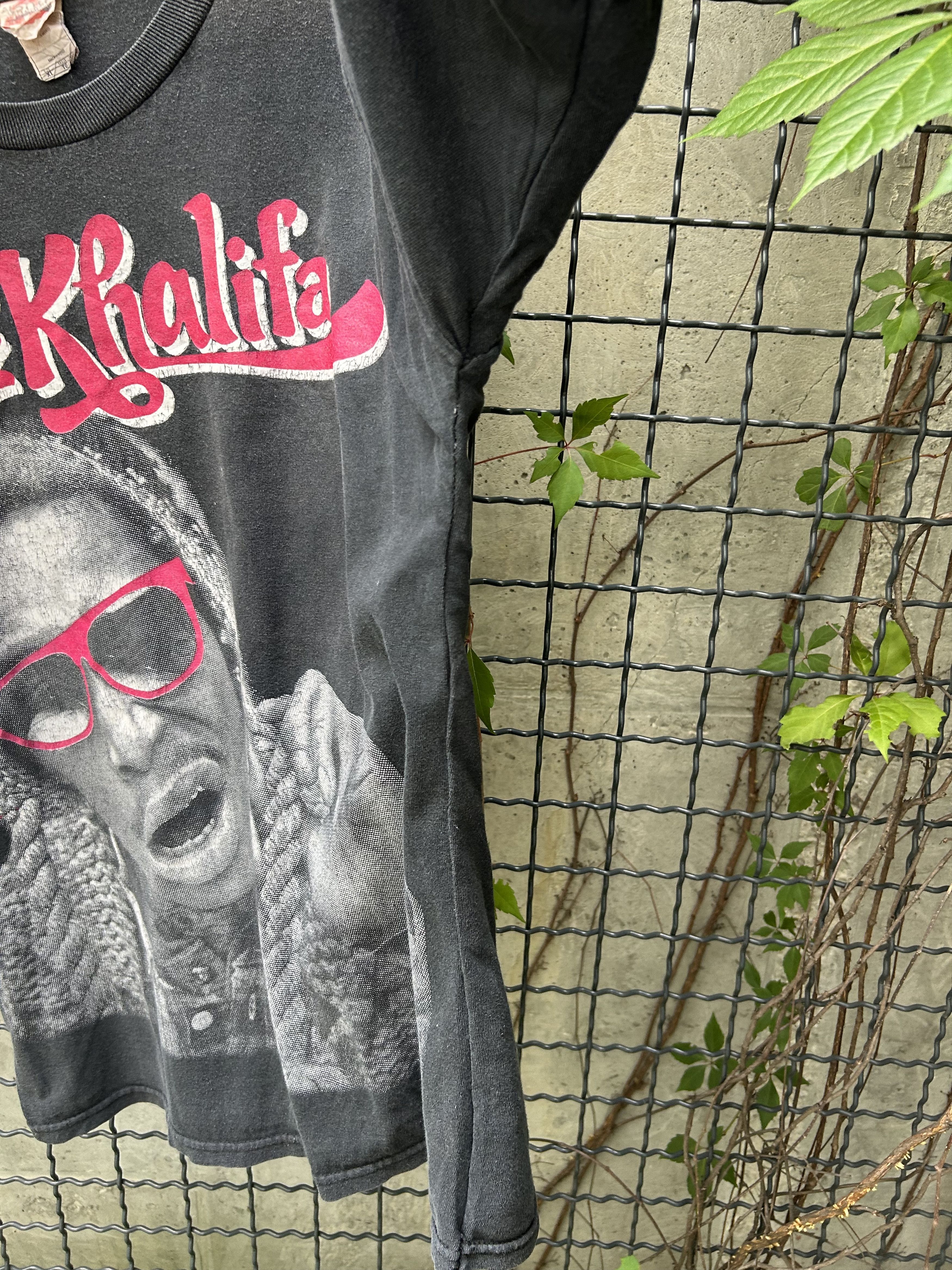 Rap Tees Vintage 2000s Wiz Khalifa Rap T-shirt Size US XL / EU 56 / 4 - 9 Thumbnail