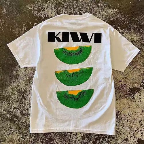 Japanese Brand × Vintage Kiwi print white vintage cotton tee Size US L / EU 52-54 / 3 - 1 Thumbnail