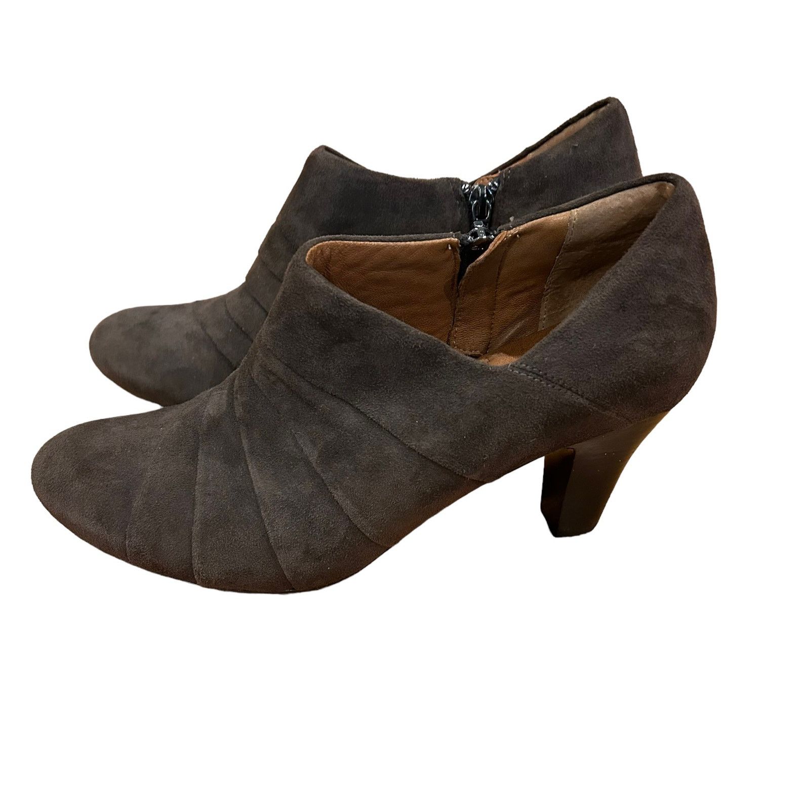 Clarks Clarks Artisan Society Gown Brown Suede Leather Booties 9.5 Size US 9.5 / IT 39.5 - 3 Thumbnail