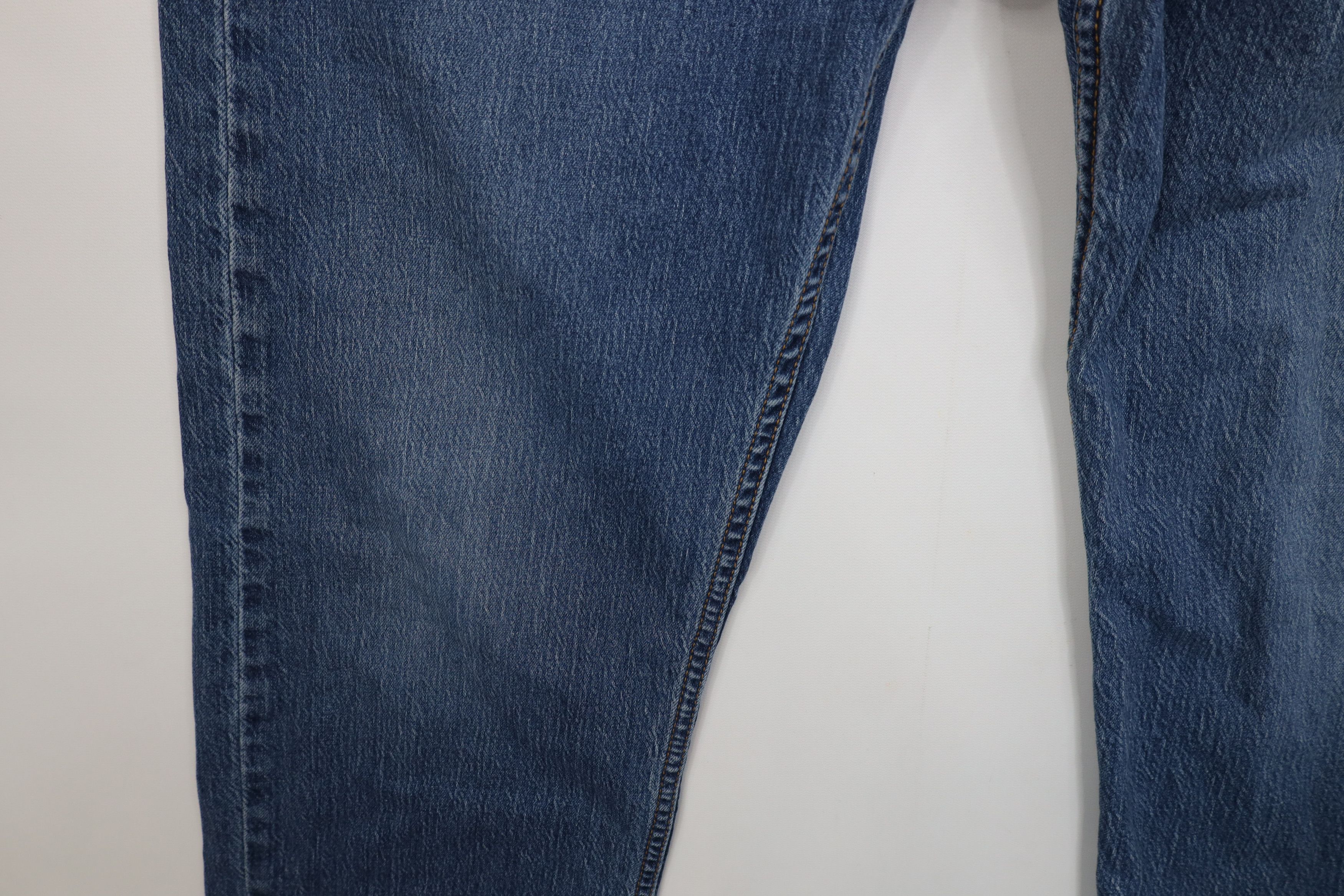 Levi's Vintage Y2K Levis 505 Regular Straight Leg Denim Jeans Size US 36 / EU 52 - 7 Thumbnail