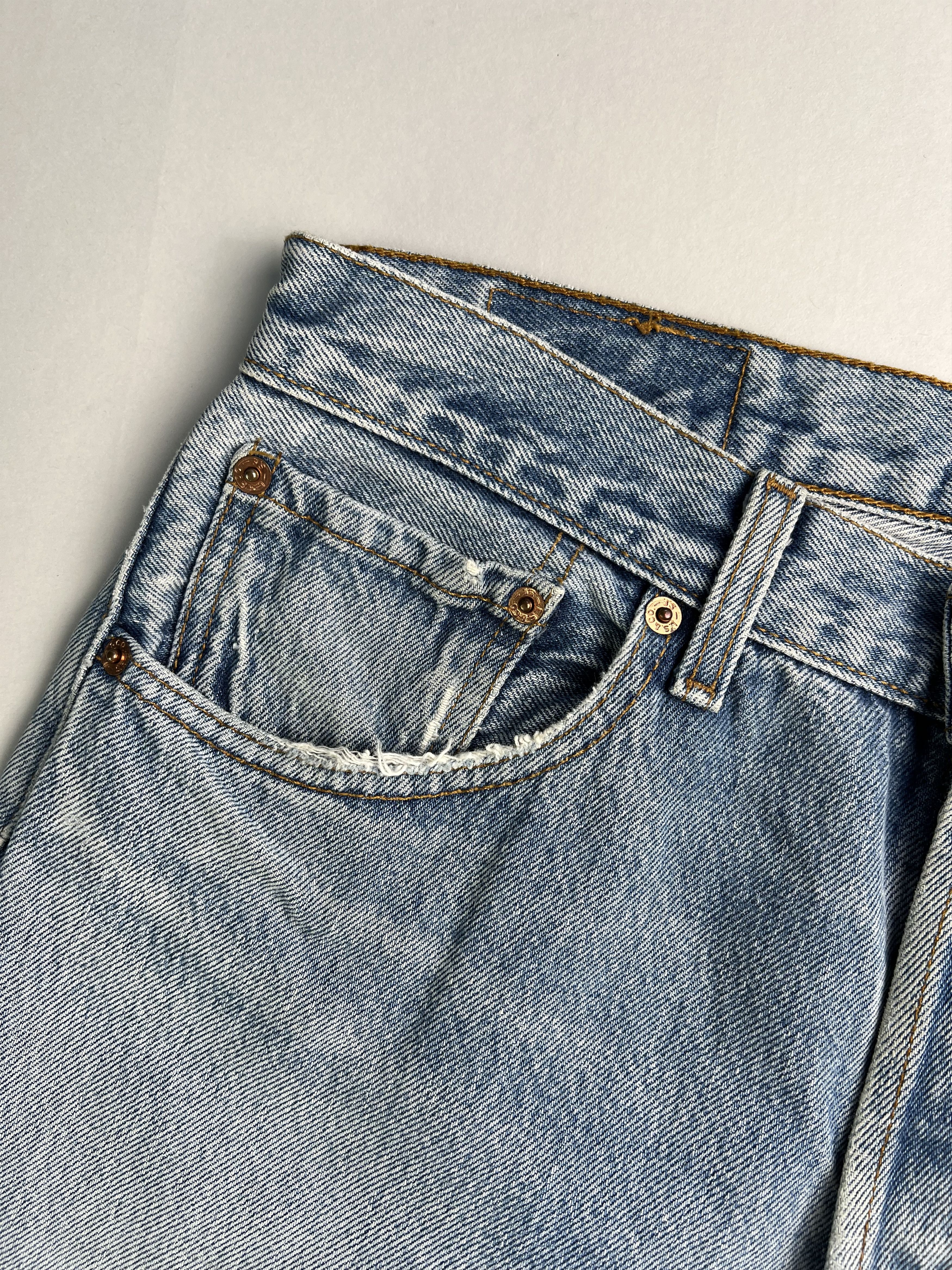 Levi's Levis 501 Jeans Shorts Light Blue W32 Size US 32 / EU 48 - 4 Thumbnail