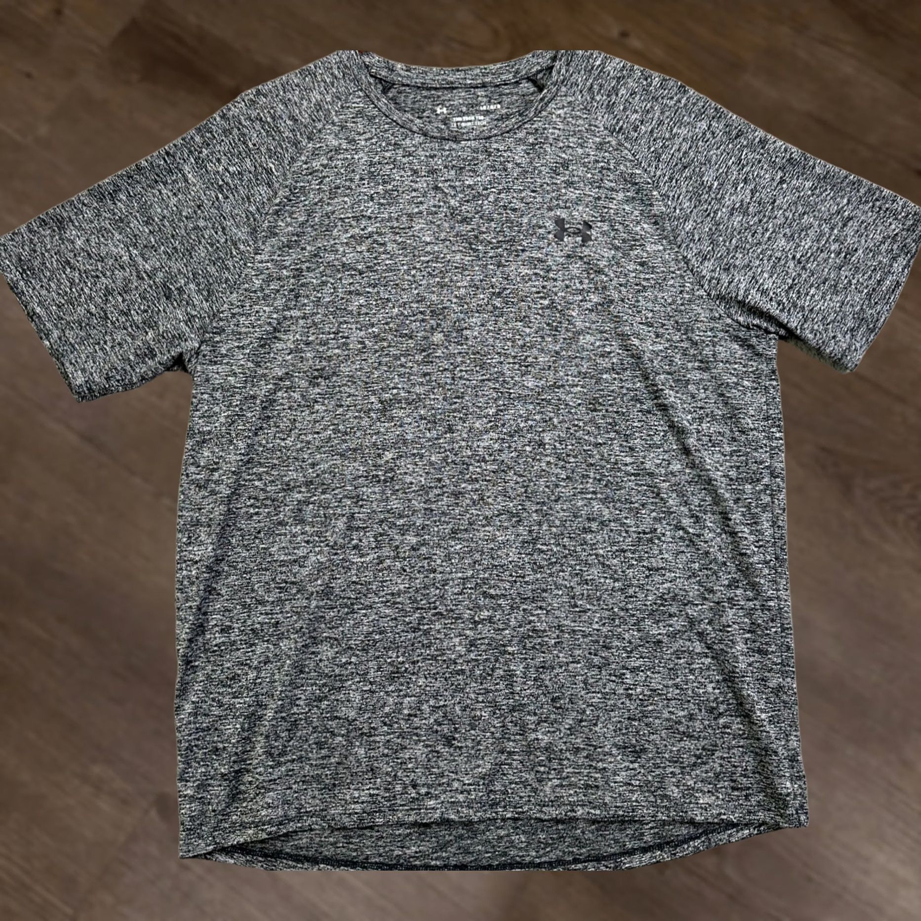 Under Armour Under Armour The Tech Tee Shirt Adult Large Grey Heather Crew Neck T-Shirt Mens Regular Fit Short Sleeve Size US L / EU 52-54 / 3 - 1 Thumbnail
