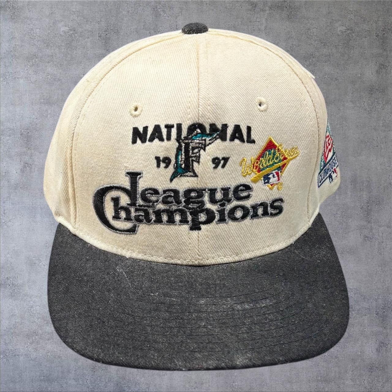 New Era Vintage Florida Marlins Snapback Hat Size ONE SIZE - 1 Thumbnail